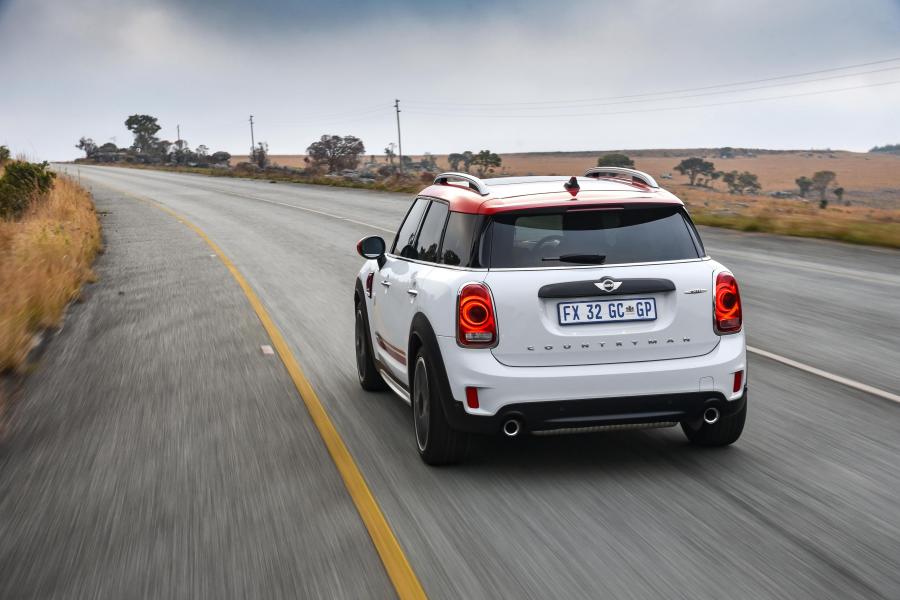  Mini John Cooper Works Countryman (F60) 2017 года  (ZA) (фото 8 из 40)